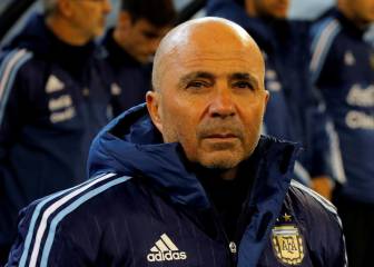 Sampaoli se reunirá con Messi y Mascherano en Barcelona