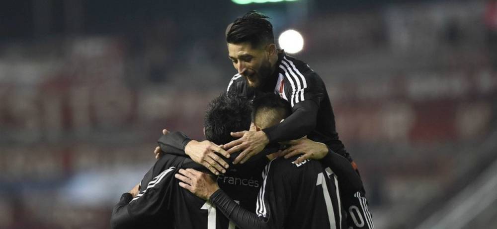 River Plate golea a Instituto y se clasifica para octavos