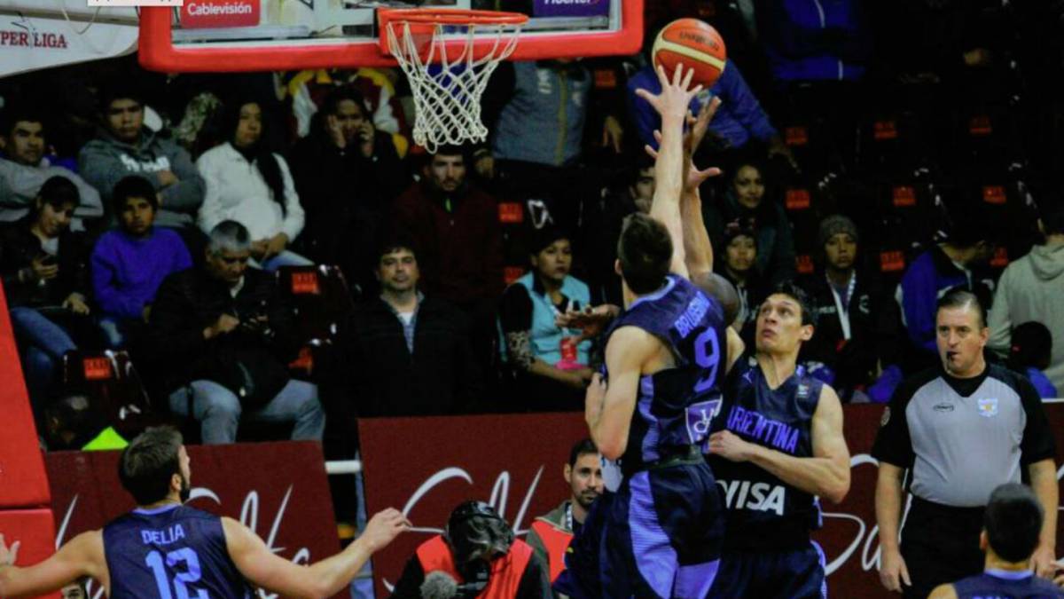 Sigue el Argentina vs Brasil en directo online, partido amistoso internacional Súper 4 de baloncesto, hoy, 22 de agosto a las 21:10 horas en AS.