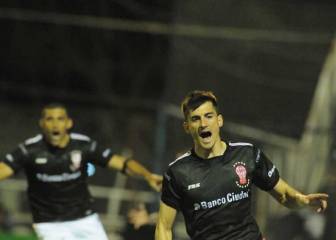 Huracán gana en La Plata y corta una racha de 31 años
