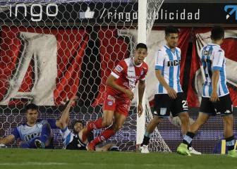Un apático Racing le sirve el primer triunfo a Argentinos