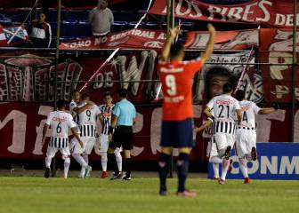 Libertad toma ventaja en la primera semifinal de Copa