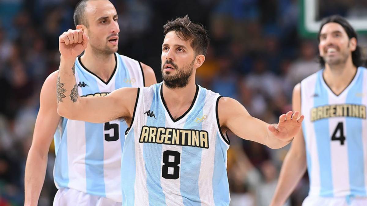 Laprovíttola: "A mí me gustan las ventanas; soy futbolero"