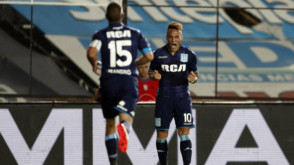Racing Club vs Gimnasia La Plata por la 12ma fecha del torneo, en el Estadio Juan Domingo Peron.