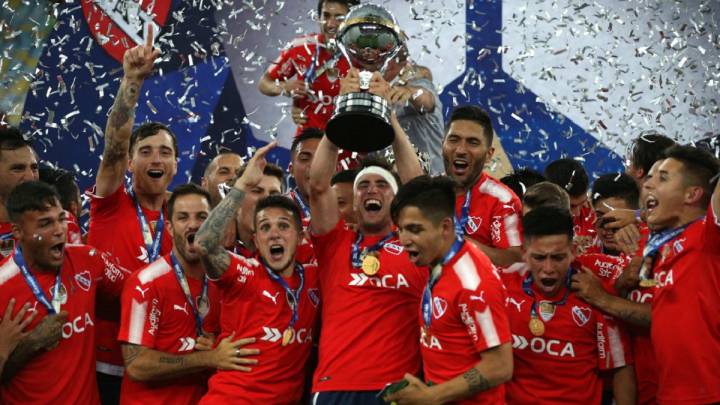 Independiente celebra el título de Copa Sudamericana 2017.