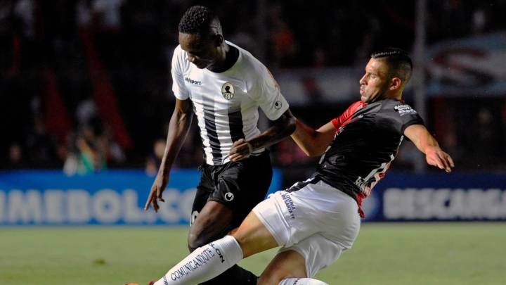 Sigue el Colón-Zamora en vivo online, partido de vuelta de la primera ronda de la Copa Sudamericana. Hoy, 6 de marzo en el Bragadier Estanislao López.