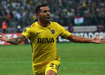 Tevez rescata a Boca
