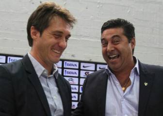 Angelici y Guillermo definen los posibles refuerzos