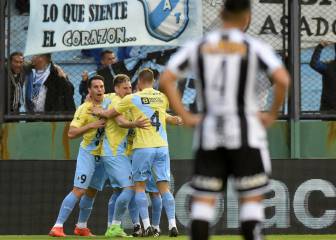 Temperley avanza de ronda