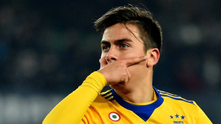"Playing with Cristiano is incredible, like playing with Messi"