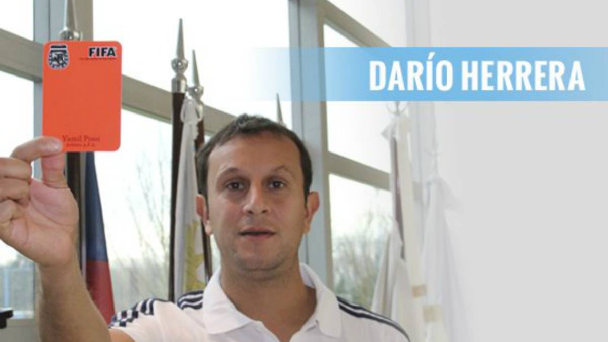 Darío Herrera, el árbitro para el clasico Racing-Boca