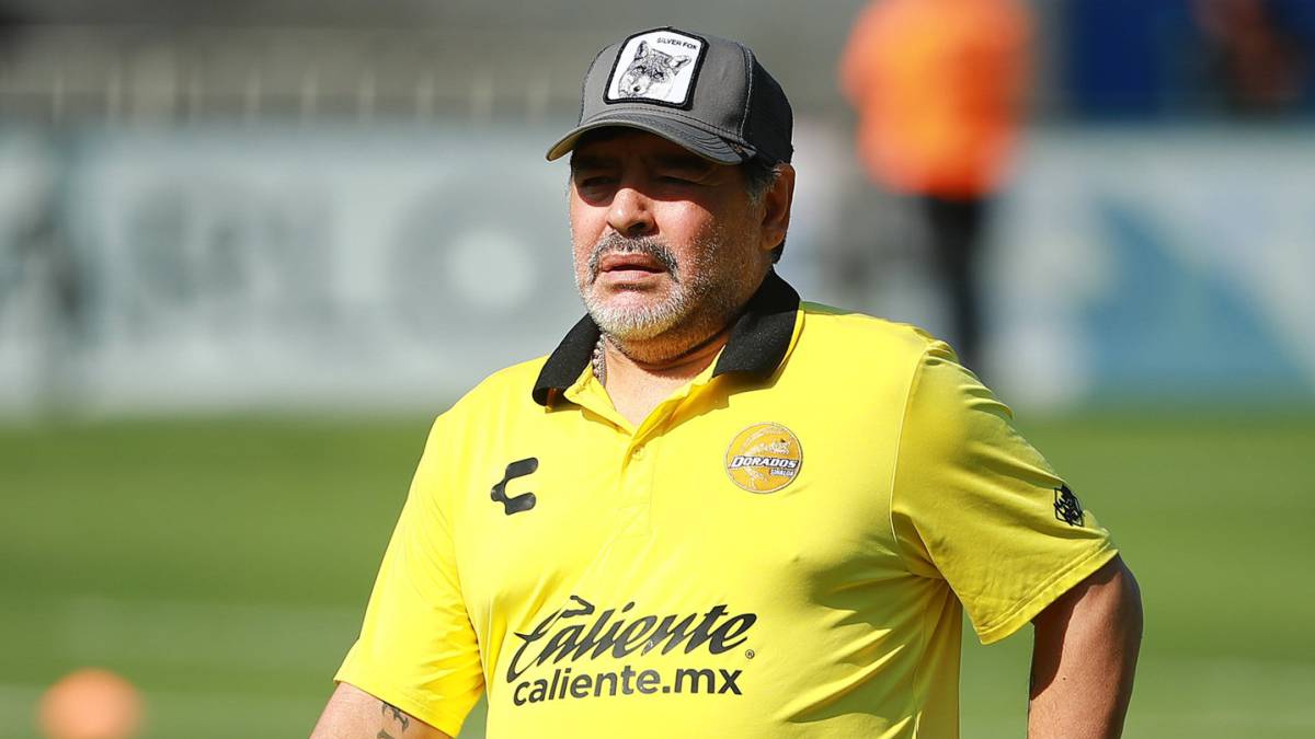 Diego Armando Maradona.