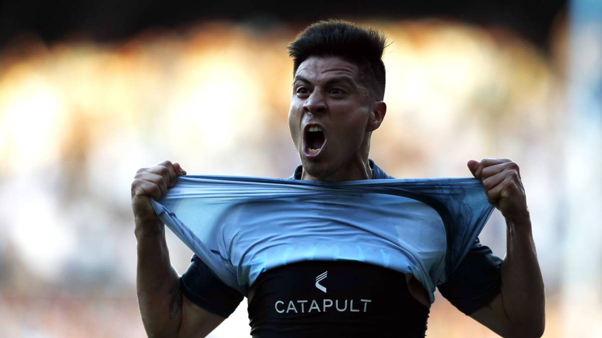 Racing gana con sufrimiento