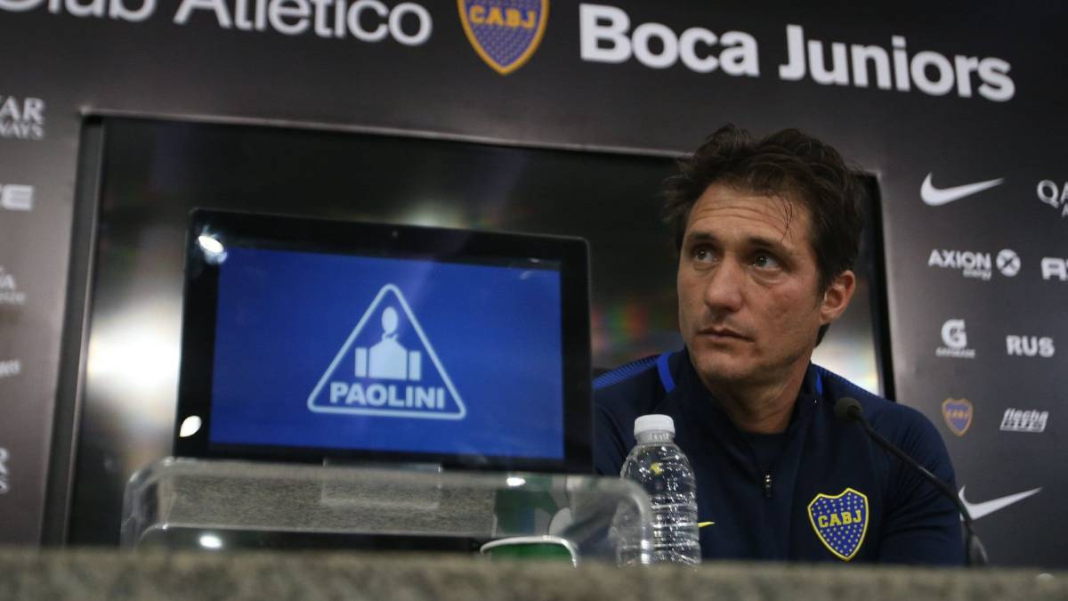 Schelotto: “La cancha estaba muy difícil para jugar el partido”