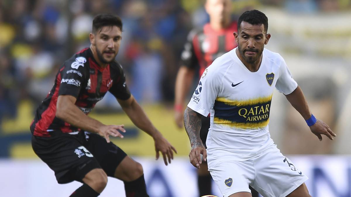 El gesto de Tevez con el plantel de Boca previo a la final
