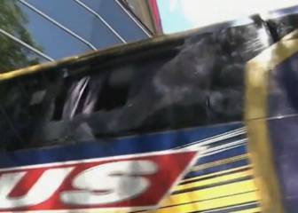Pedradas y gas lacrimógeneo en la llegada de Boca al Monumental: 56 detenidos