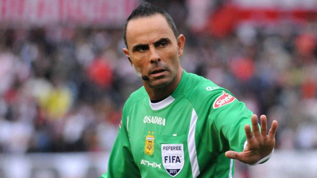 El ex árbitro Pablo Lunati reconoce que favoreció a River