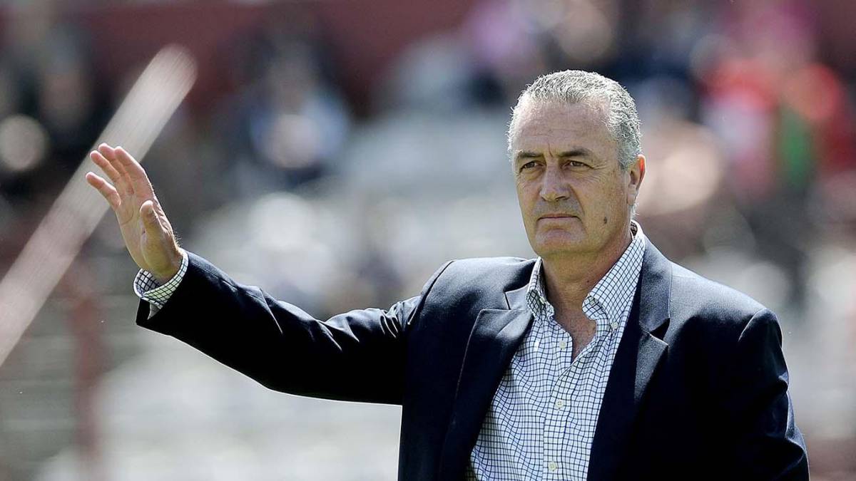 Alfaro se despide de Huracán con una carta