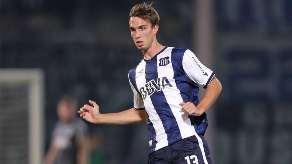 Komar, un ex Boca que podría reforzar a River
