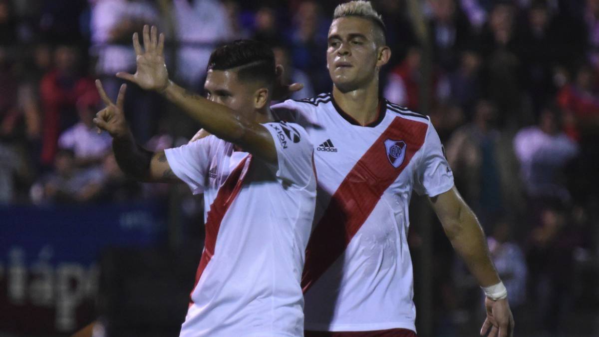 El arquero del cuadro millonario dejó varias intervenciones espectaculares y el colombiano anotó el único tanto en un penal que él mismo forzó.
