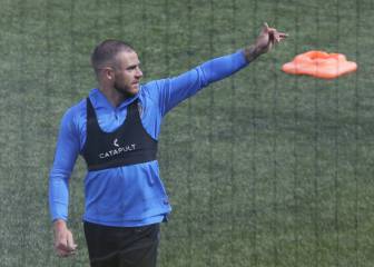Boca liberará un cupo de extranjero: Nández o Barrios