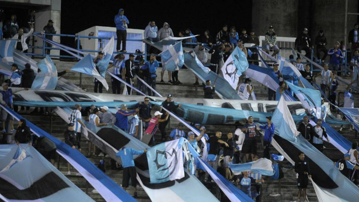 Racing y San Lorenzo tendrán a su hinchada siendo visitantes