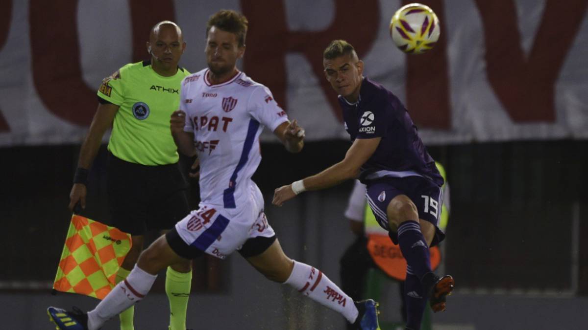 Sigue el River - Unión en vivo online, partido la duodécima jornada de la Superliga Argentina 2019 desde el Monumental. Hoy, 23 de enero, a través de As.com.