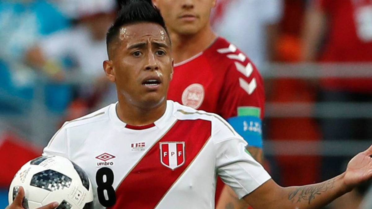 Cueva no irá a Independiente y apunta al Santos de Sampaoli