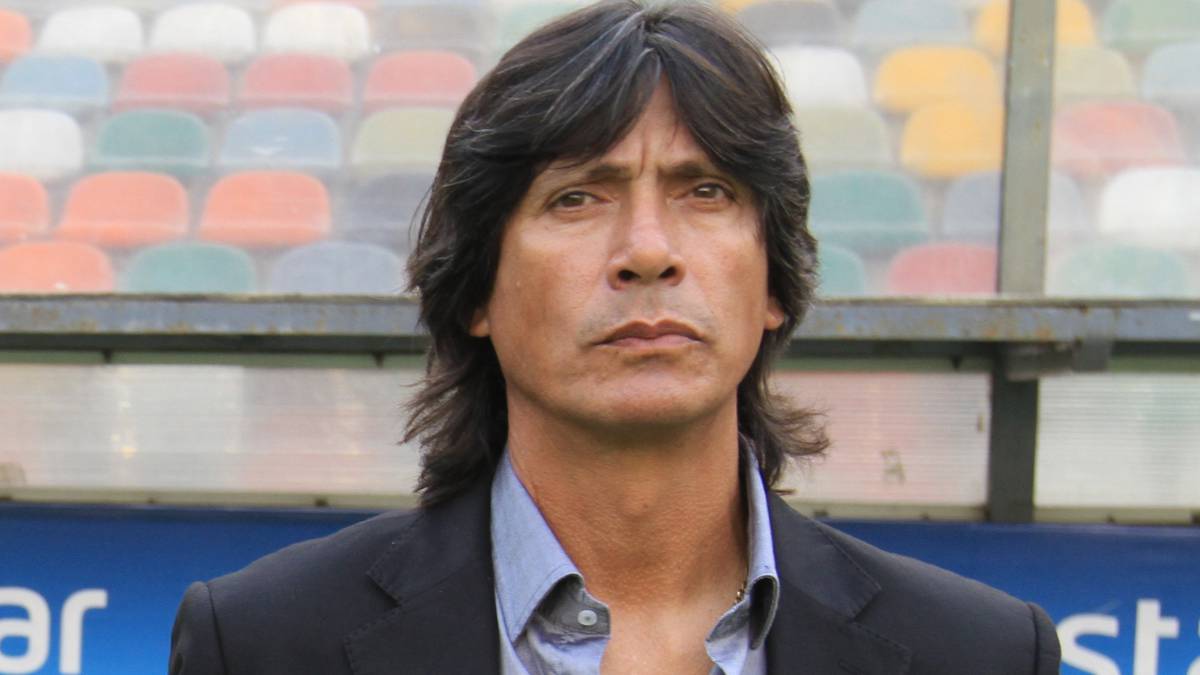 Comizzo: "Armani es el mejor arquero de la Argentina"