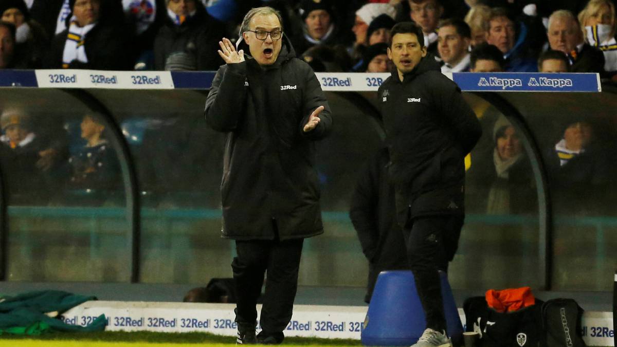 El Leeds de Bielsa empata en el descuento y sigue líder