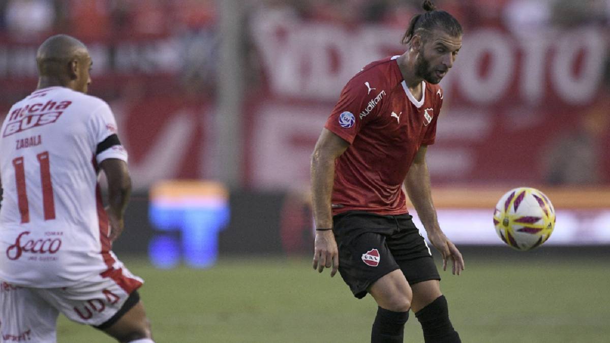 El conjunto de Holan logró una trabajada remontada y tres importantes puntos sobre Unión para acercarse a los puestos de Copa Libertadores.