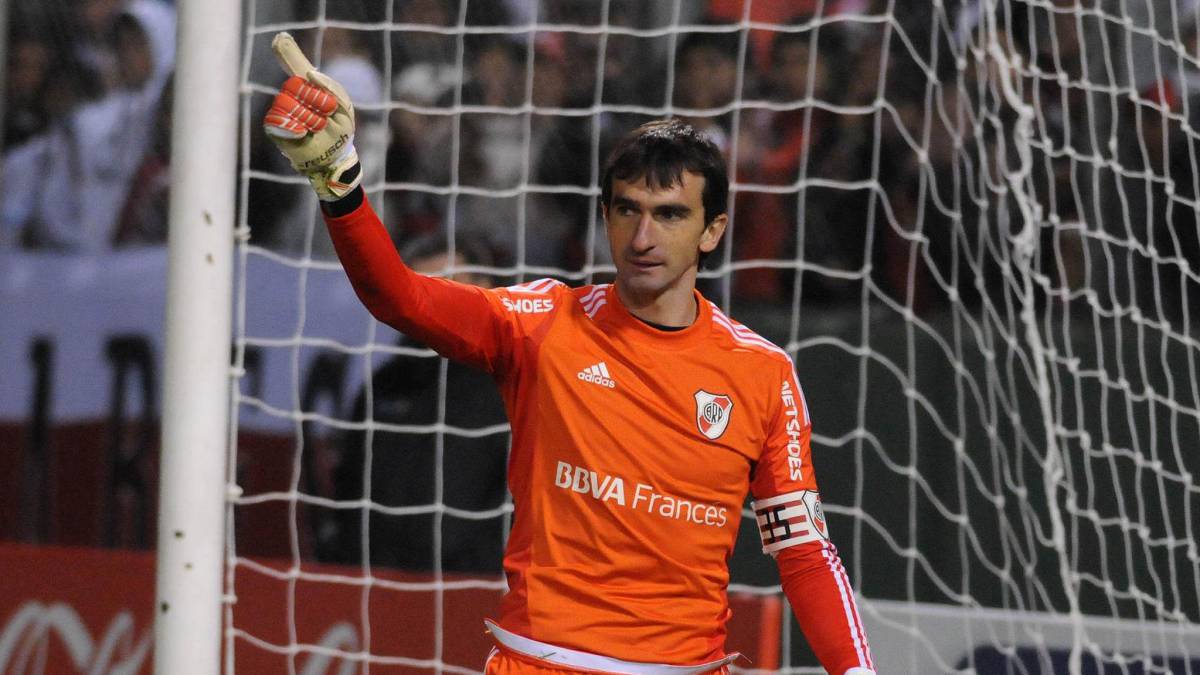 Barovero respondió los saludos de cumpleaños en Twitter