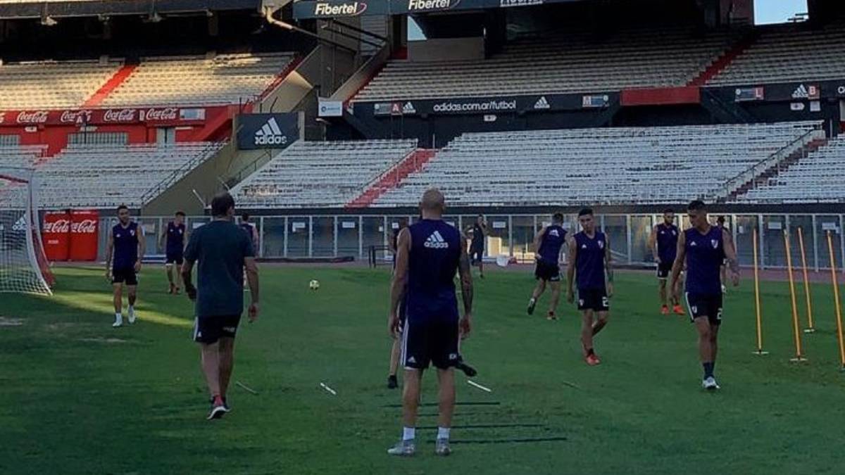 Con un equipo diezmado, River va por otro triunfo ante Newell's