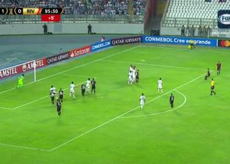 Imparable para Gallese: el tiro libre perfecto de Ferreira