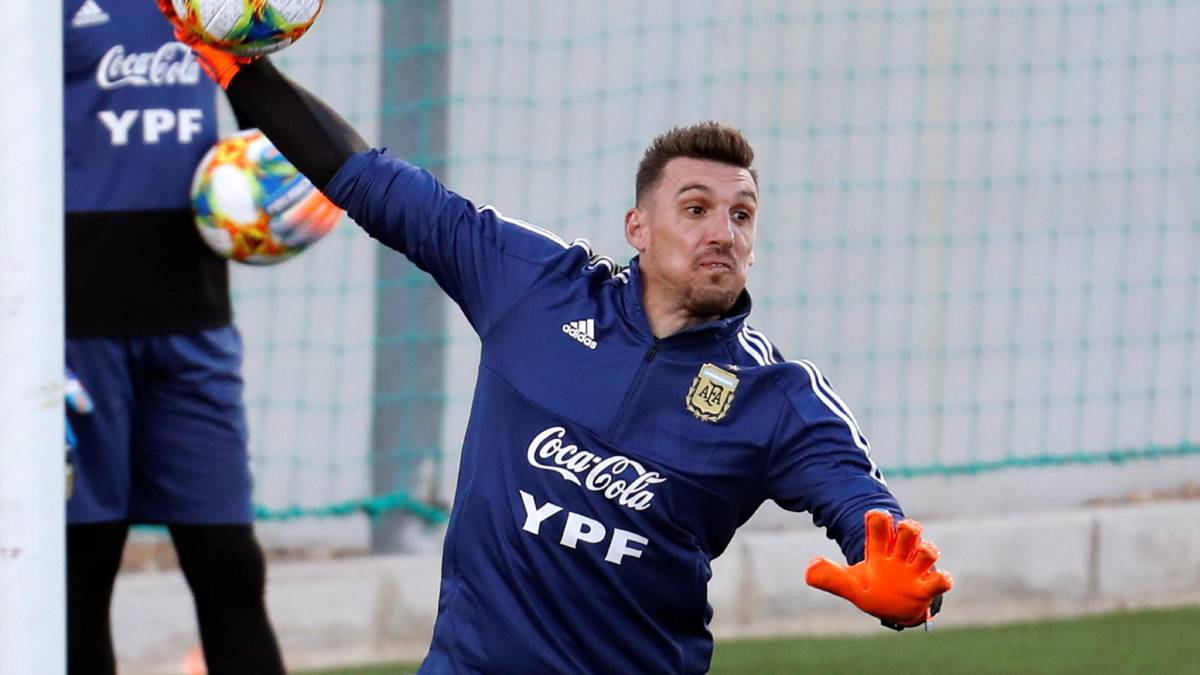 "Para que Armani se vaya tiene que haber una oferta grande"