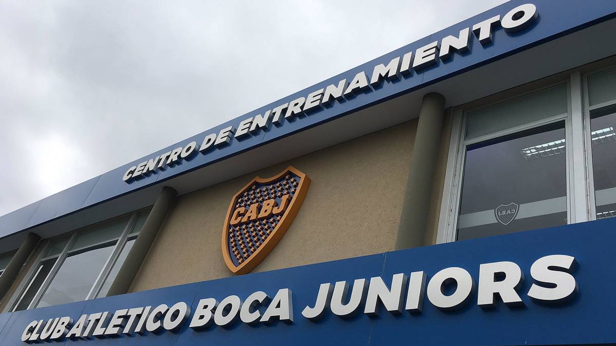 Entrenamiento masivo: Primera y juveniles, todos a la par