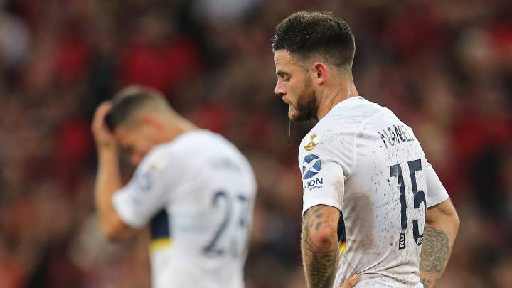 "Burdisso sabe que Nández se va a ir de Boca"