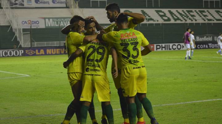 Defensa y Justicia - Gimnasia y Tiro, primera ronda de la Copa Argentina.