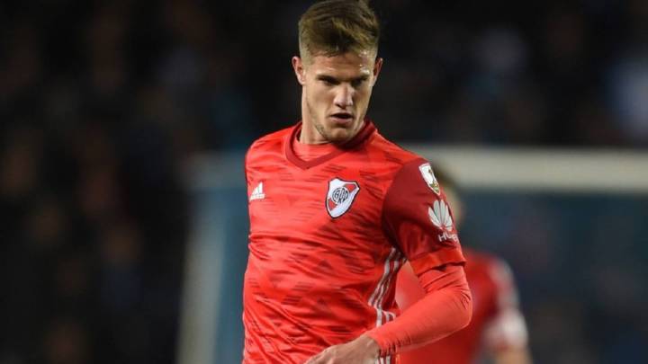 Zuculini adelanta a Ponzio