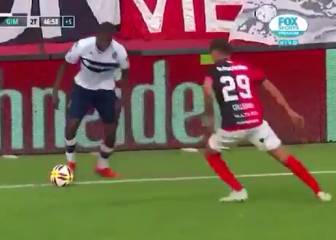 Se preguntan si Neymar lo haría: Locura de regate...