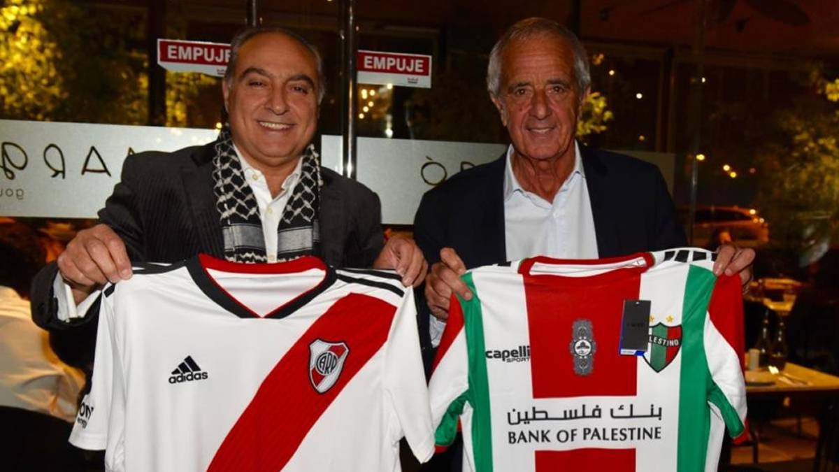 El mal momento de D'Onofrio con un hincha en Chile