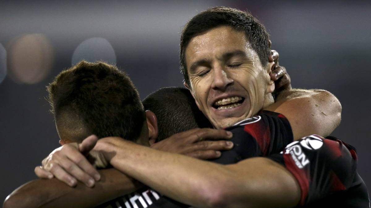 River venció a Palestino y se clasificó a octavos de final