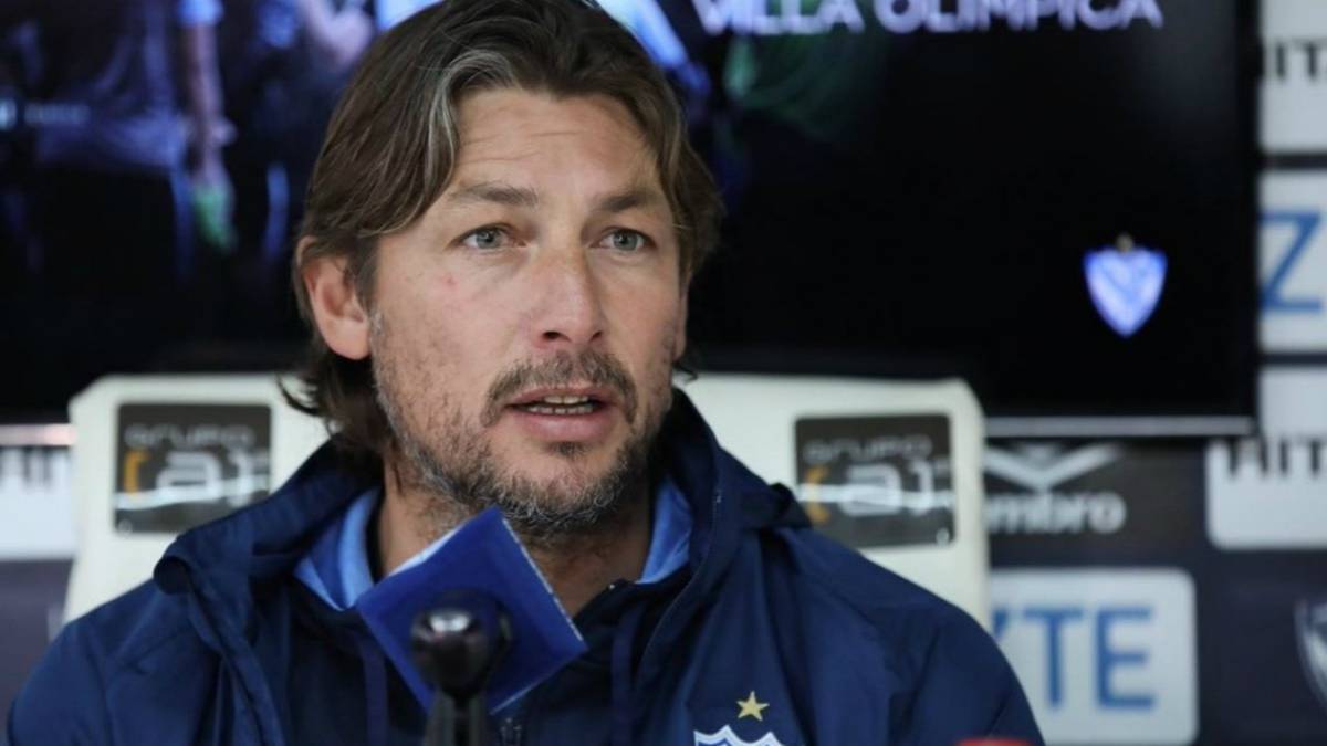 "¿Newell's? Nadie me llamó, bastante tengo con Vélez..."