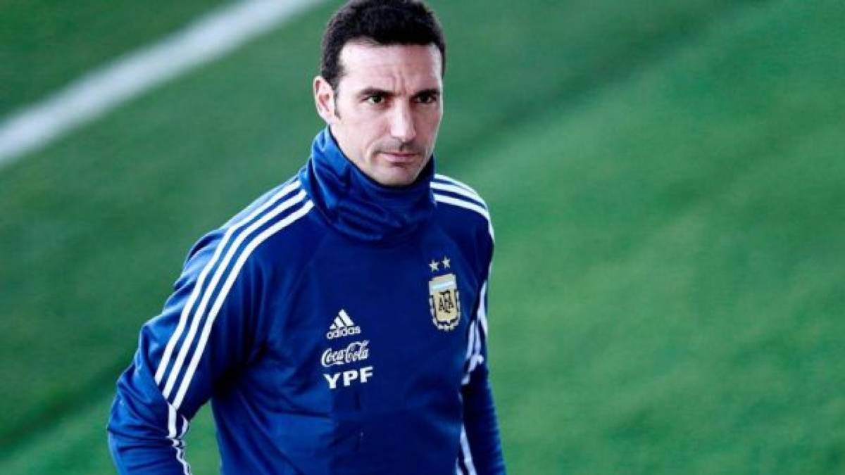 Scaloni, sobre Messi: "Necesitamos un equipo, no un salvador"