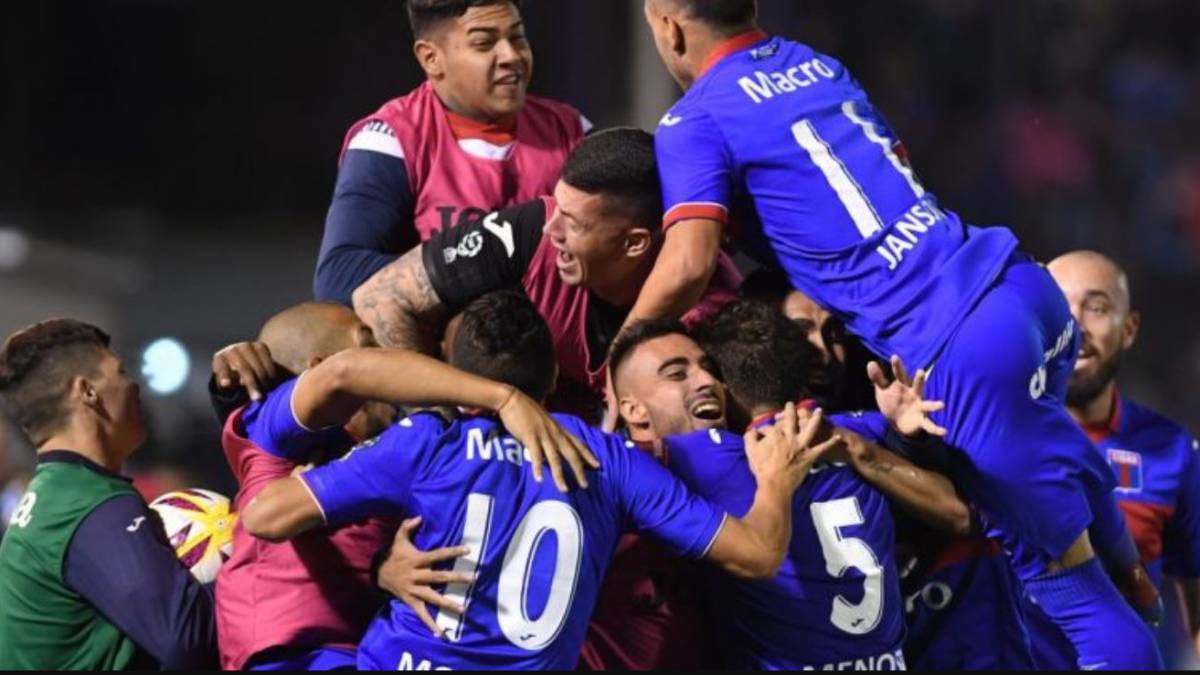 Tigre podría jugar Libertadores si gana la Copa Superliga