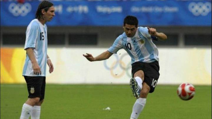 Leo y los tiros libres: "Basile me decia 'soltá el pie, miralo a Riquelme' "
