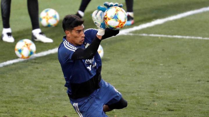 Andrada, afuera de la Copa América; irá Juan Musso por él