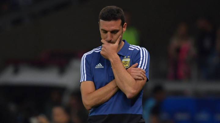 El seleccionador de Argentina criticó el rendimiento de la primera mitad, en la que hubo muchos errores y el equipo encajó en la primera ocasión recibida.