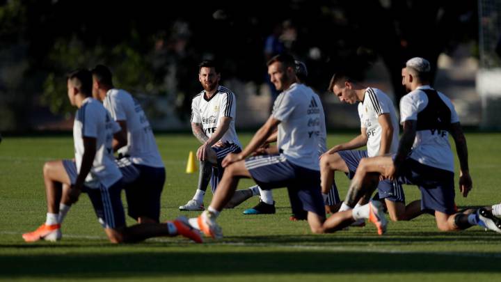 La lluvia obliga a suspender el entrenamiento de Argentina