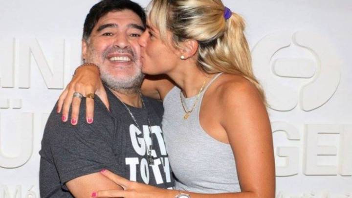 ¡Se dan otra oportunidad! Diego Maradona y Rocío Oliva están juntos nuevamente